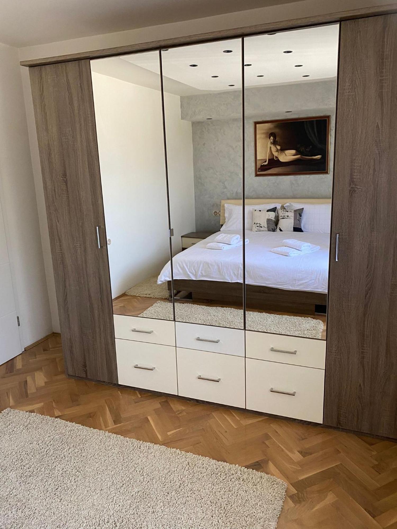 Astralis Factory Apartments- Fly Zagreb Extérieur photo